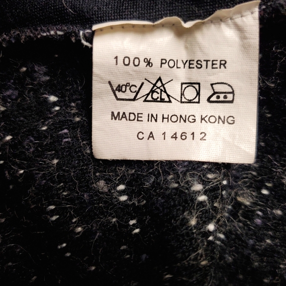 Cozy Cute Teddy Bear Sweater Black Cream - Picture 6 of 6